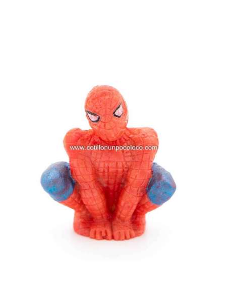 HOMBRE ARAÑA SENTADO