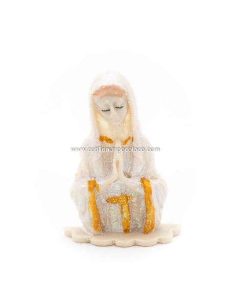 VIRGEN CON DORADO